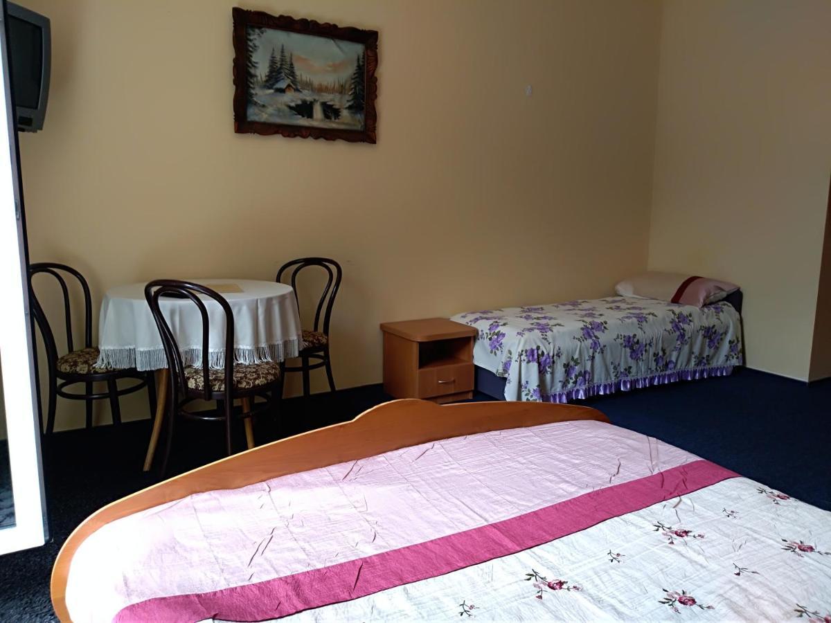 Hotel Osrodek Wypoczynkowy Ognisko Krynica-Zdrój Exteriér fotografie